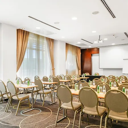 Hotel In Belgrado